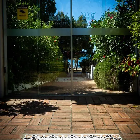 Banus - Banus Playas Del Duque Seaside Residential Daire